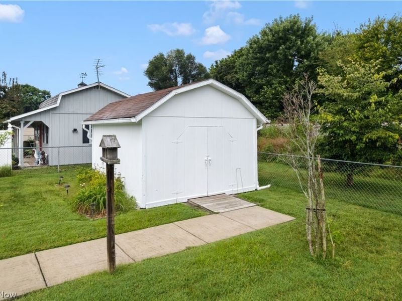2130 Mctaggert Street, Belpre, OH 45714 Photo 15