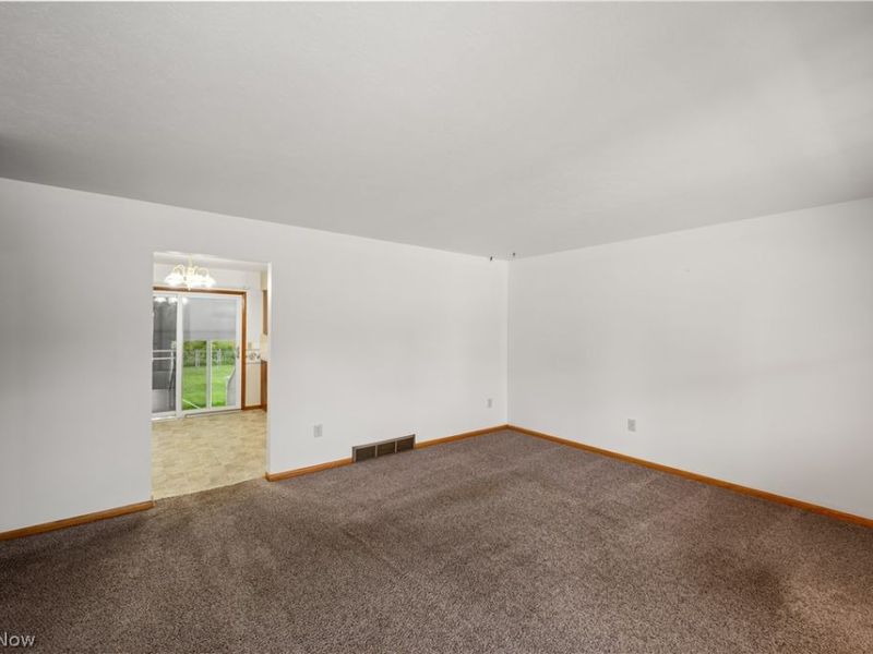 2130 Mctaggert Street, Belpre, OH 45714 Photo 18