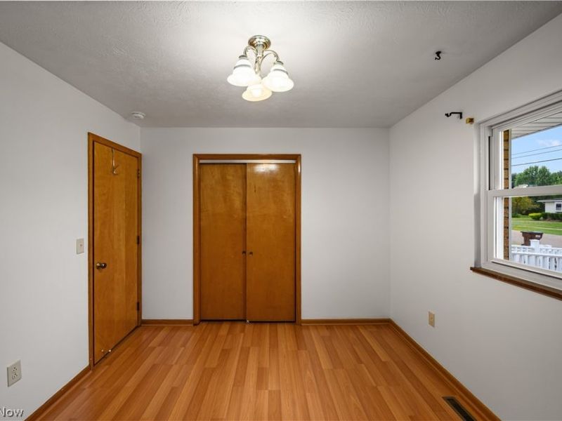 2130 Mctaggert Street, Belpre, OH 45714 Photo 38