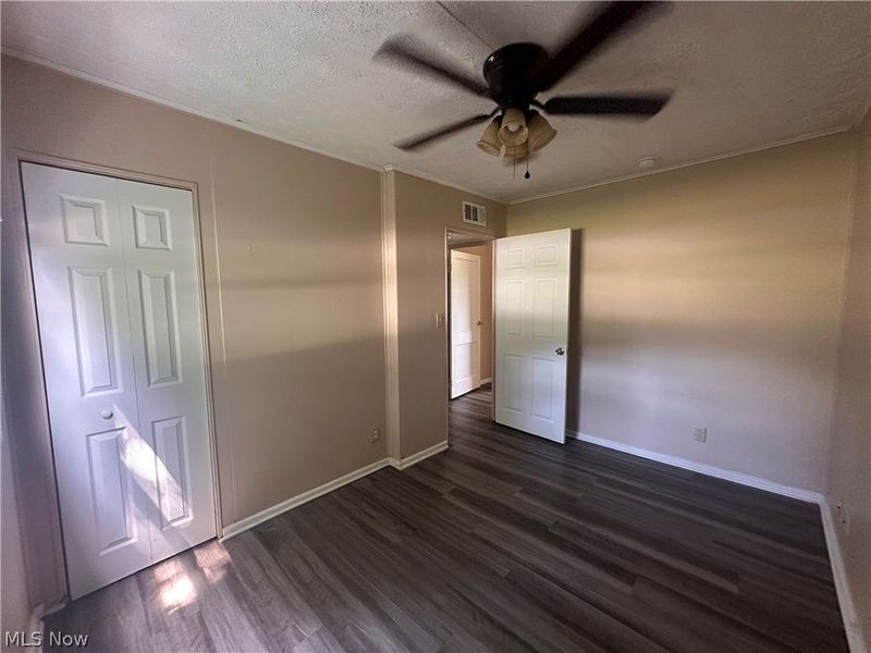 3877 Tacoma Avenue, Lorain, OH 44055 Photo 9