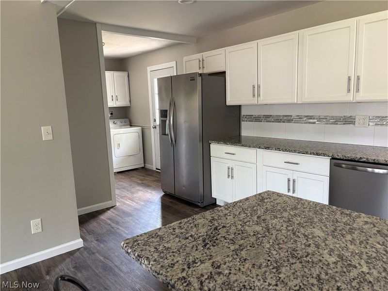 912 East Drive, Sheffield Lake, OH 44054 Photo 15