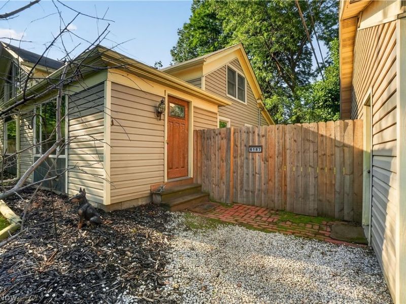 6187 Larkhall Drive, Madison, OH 44057 Photo 25
