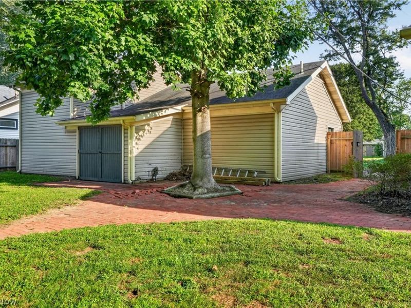 6187 Larkhall Drive, Madison, OH 44057 Photo 35