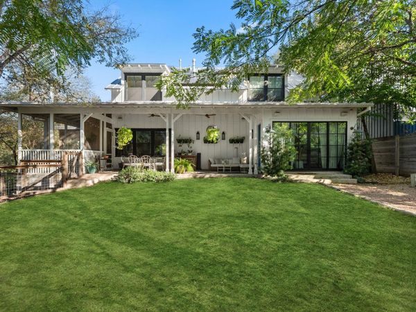 703 E Live Oak ST , Austin, TX 78704