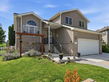 8951 Prairie Village Drive, Lincoln, NE 68507