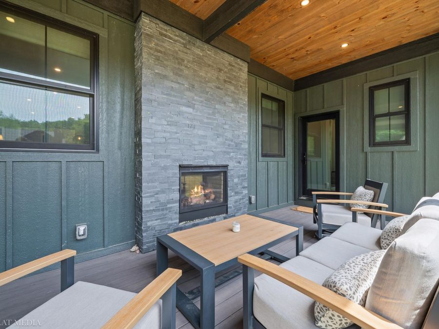 Property Image 80