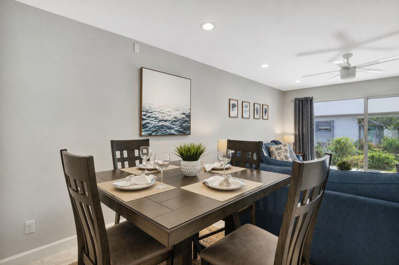 1130 W Peppertree Lane, Unit 118, Sarasota, FL 34242 Photo