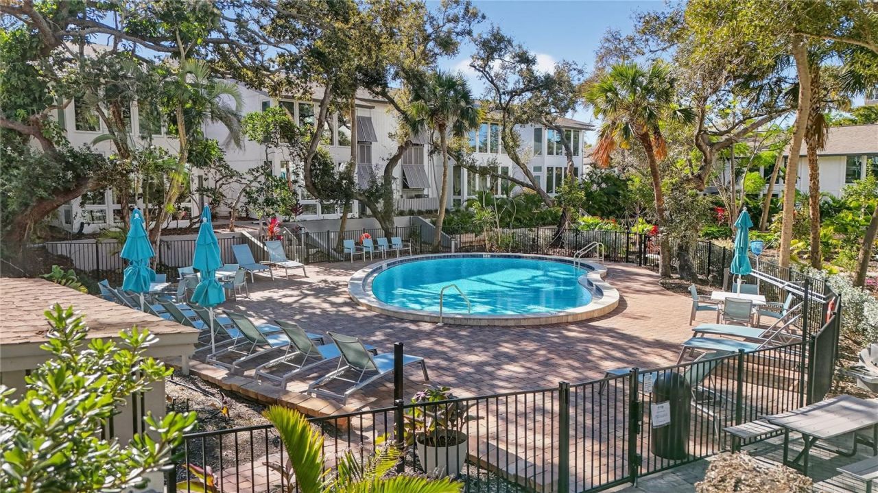1130 W Peppertree Lane, Unit 118, Sarasota, FL 34242 Photo