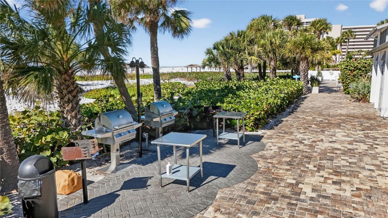 1130 W Peppertree Lane, Unit 118, Sarasota, FL 34242 Photo
