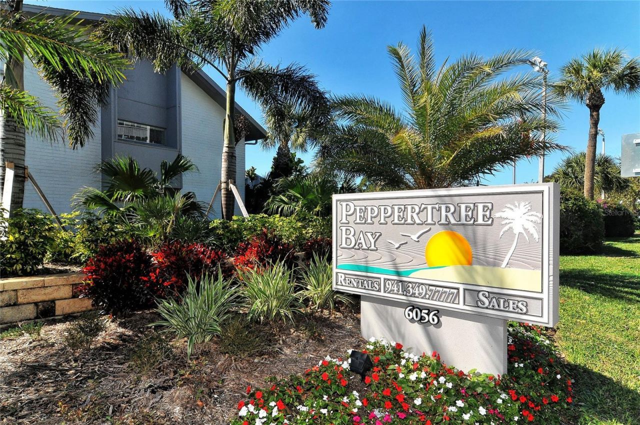1130 W Peppertree Lane, Unit 118, Sarasota, FL 34242 Photo