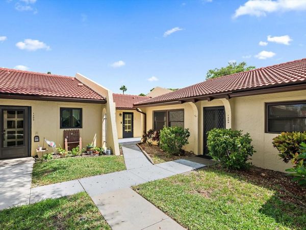 1205 56TH STREET W, BRADENTON, FL 34209