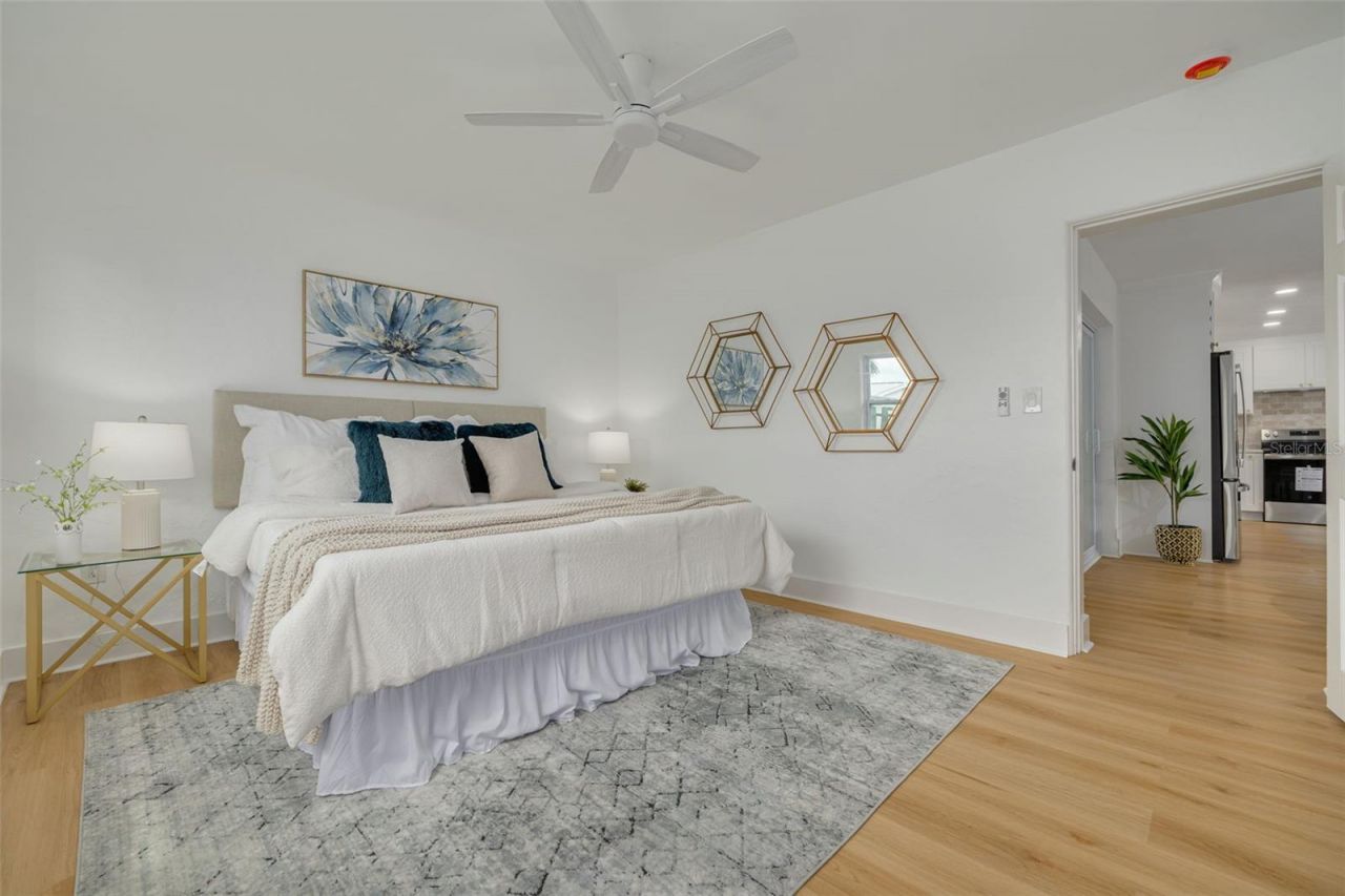 5054 60th Street N, Kenneth City, FL 33709 Photo