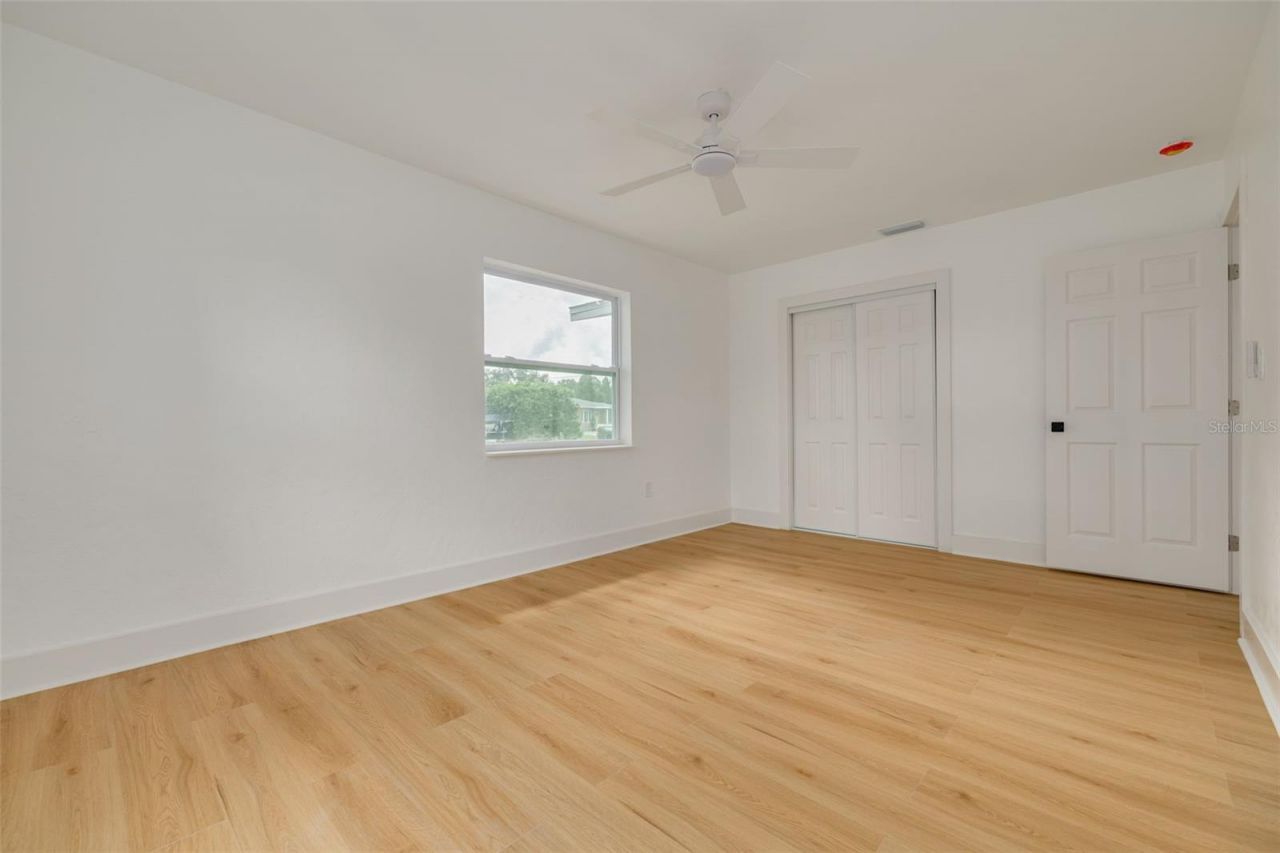 5054 60th Street N, Kenneth City, FL 33709 Photo