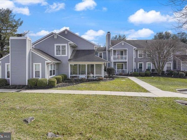 722 BRADFORD TERRACE, WEST CHESTER, PA 19382