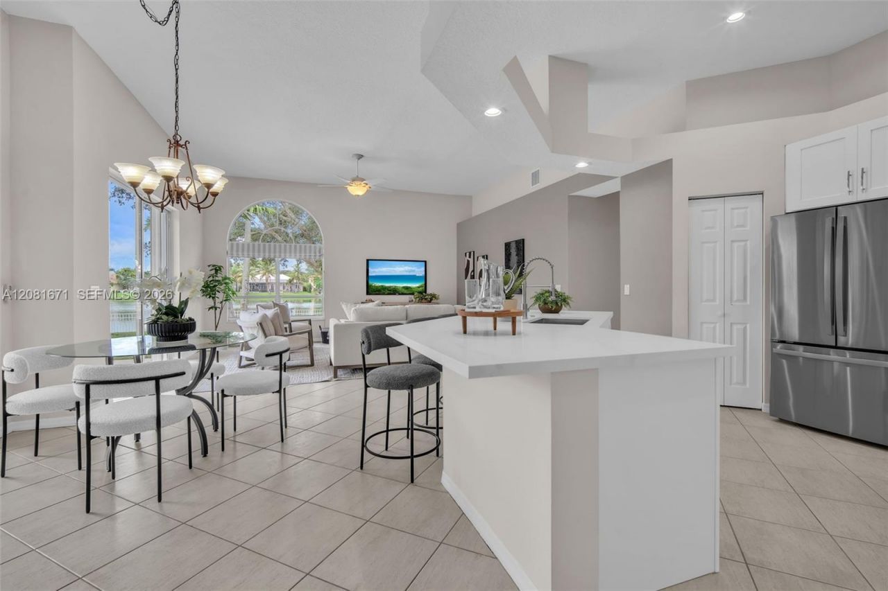 2008 NW 126th Ave , Pembroke Pines, FL 33028 Photo