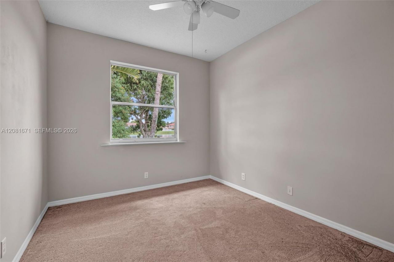 2008 NW 126th Ave , Pembroke Pines, FL 33028 Photo