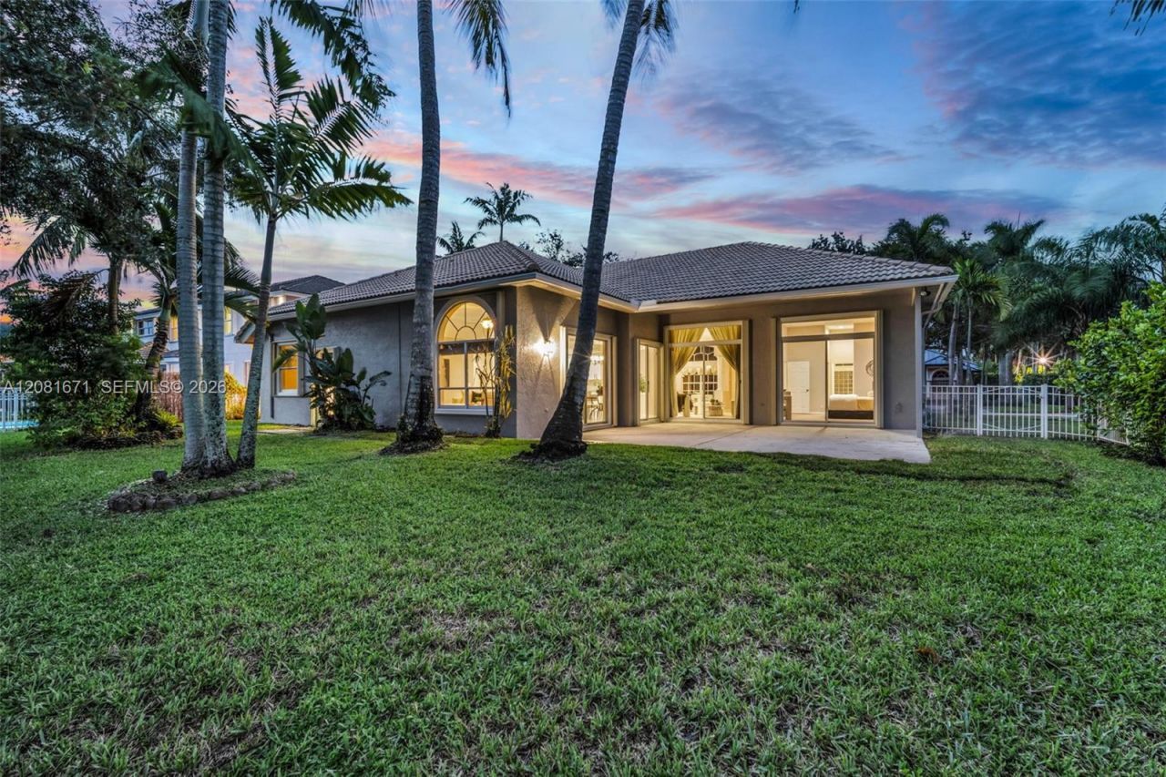 2008 NW 126th Ave , Pembroke Pines, FL 33028 Photo