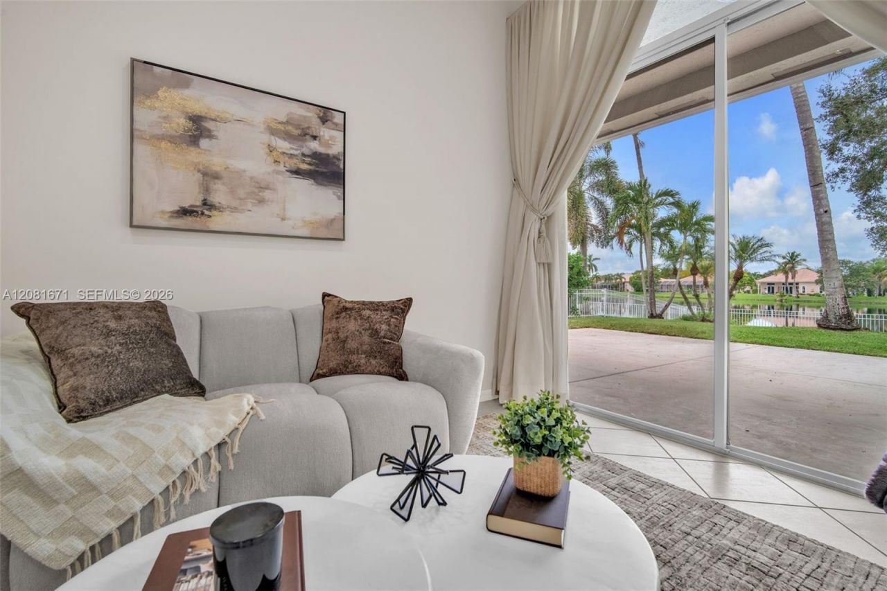 2008 NW 126th Ave , Pembroke Pines, FL 33028 Photo