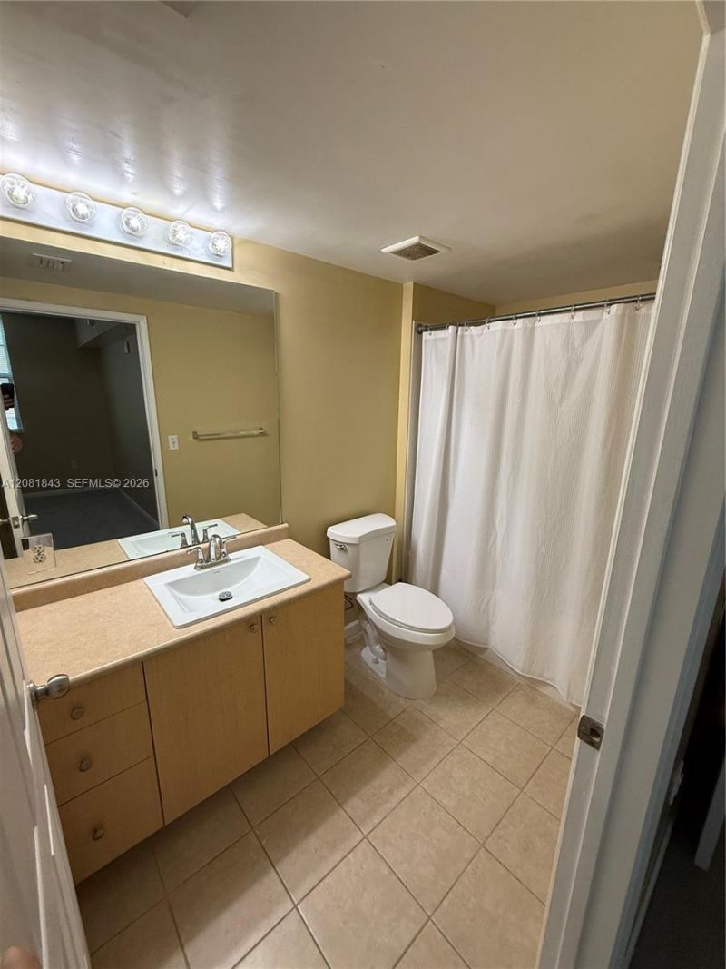 1919 Van Buren St, Unit 608A, Hollywood, FL 33020 Photo
