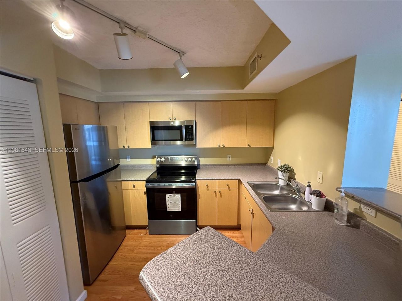 1919 Van Buren St, Unit 608A, Hollywood, FL 33020 Photo