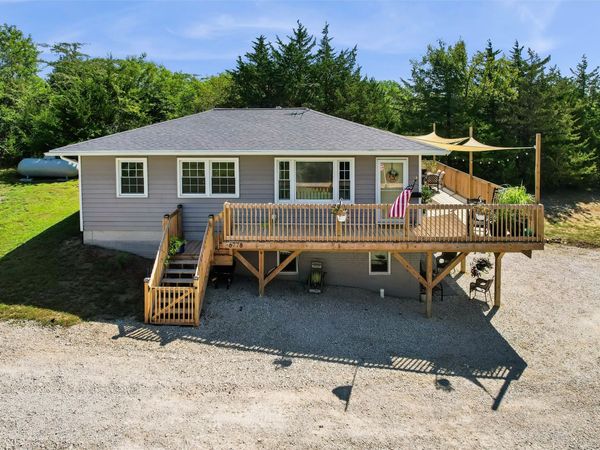 6778 G76 Highway, New Virginia, IA 50210