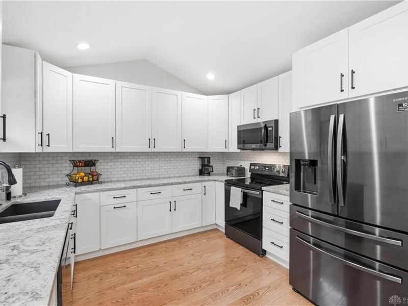 6648 Anvil Court, Waynesville, OH 45068 Photo 17