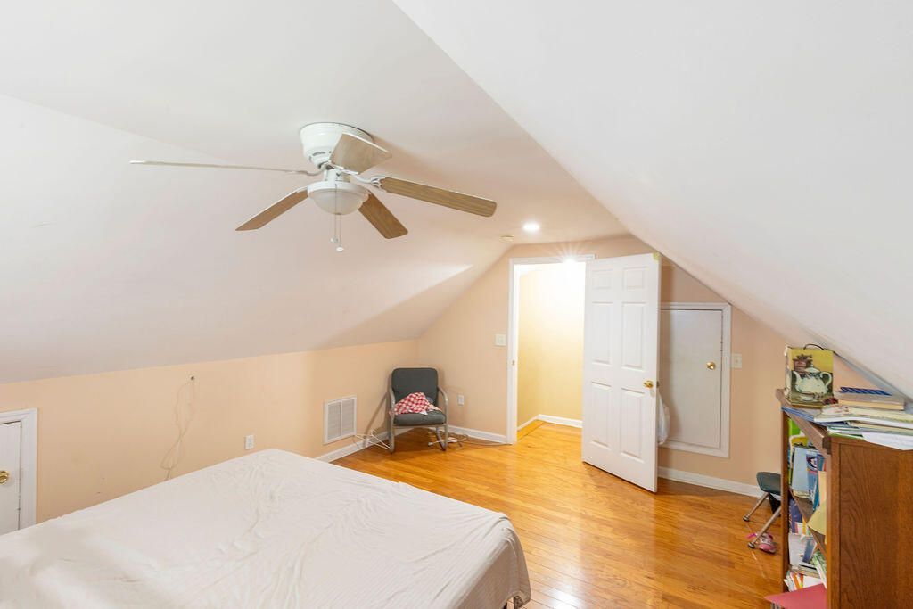 256 Rodenberry Road Photo 36