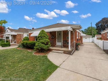 15812 Hanover Avenue, Allen Park, Mi 48101