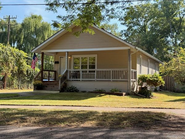 16942 Riverview Street , Detroit, Mi 48219