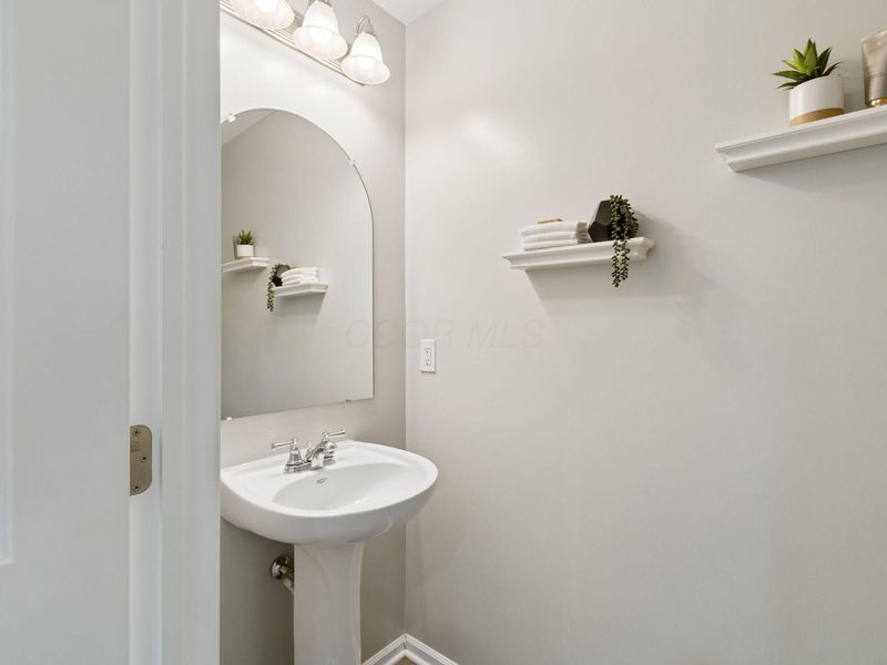 1836 Epic Way, Unit 38, Grove City, OH 43123 Photo 17