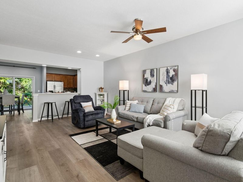 1836 Epic Way, Unit 38, Grove City, OH 43123 Photo 5