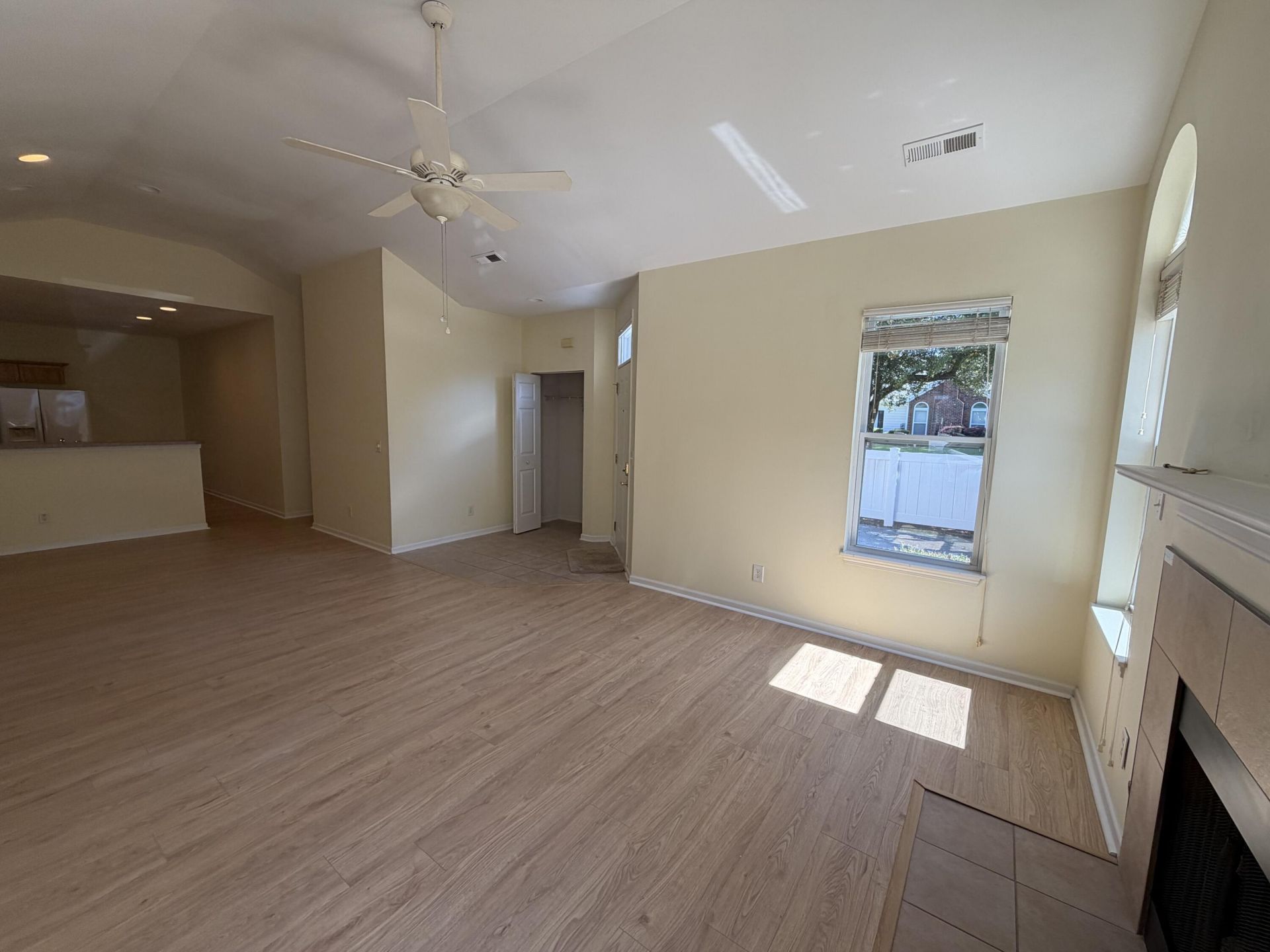 8800 Dorchester Road Photo 6