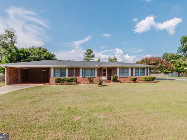 200 Heather Street, Warner Robins, GA 31093