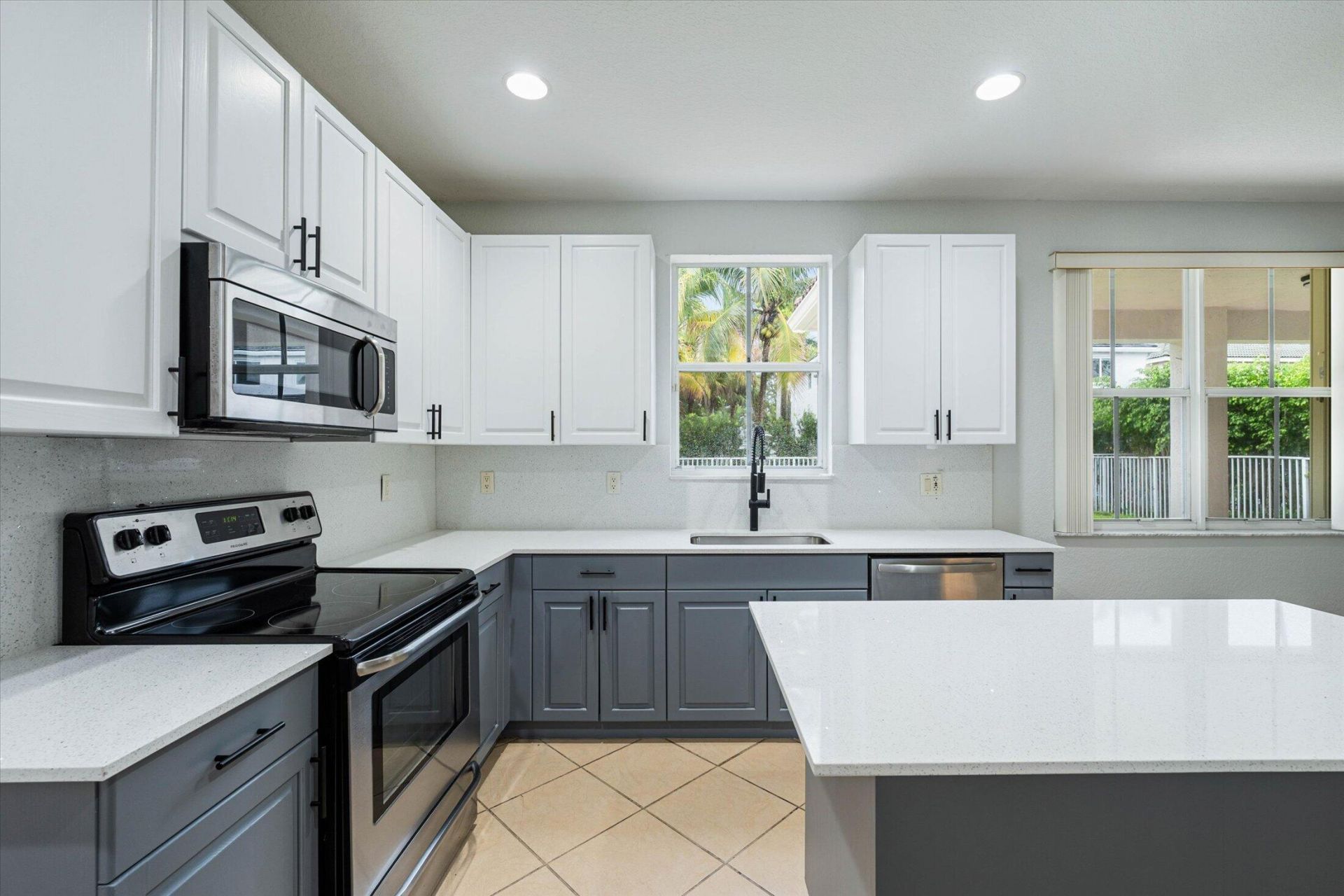 890 Hawthorn Terrace, Weston, FL 33327 Photo