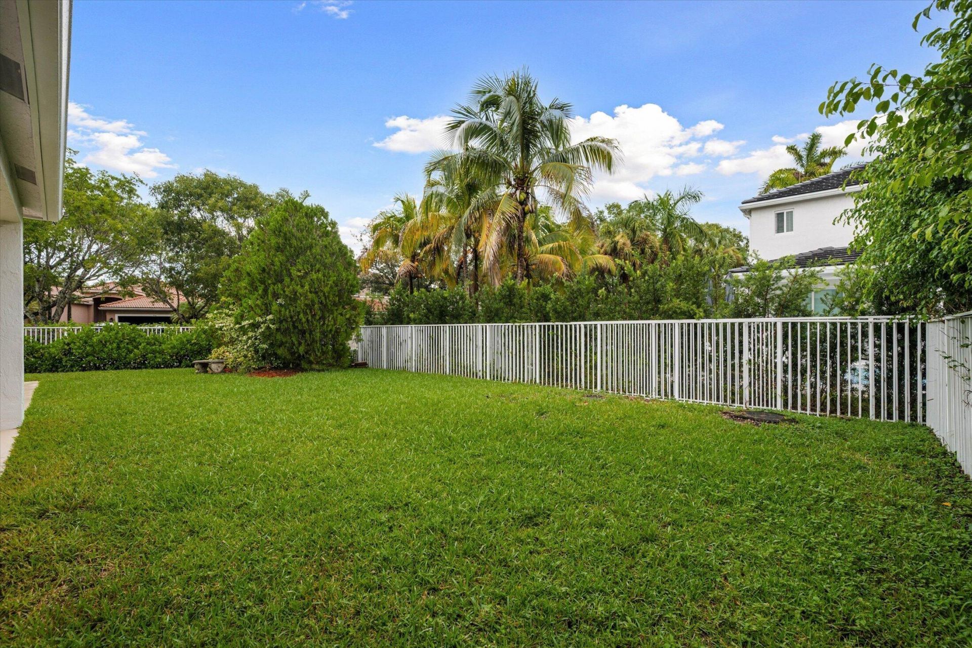 890 Hawthorn Terrace, Weston, FL 33327 Photo
