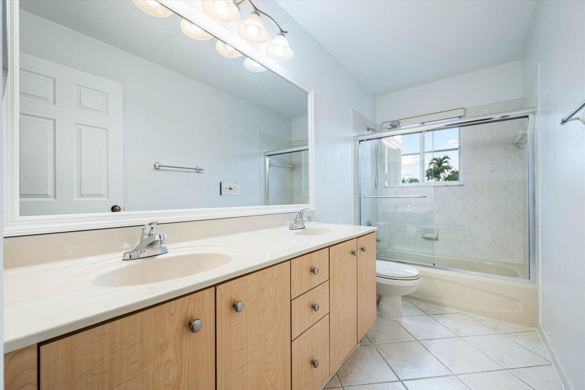 890 Hawthorn Terrace, Weston, FL 33327 Photo