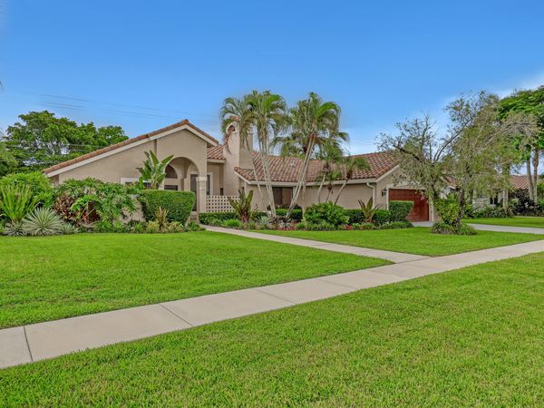 2156 AMESBURY Circle, Wellington, FL 33414