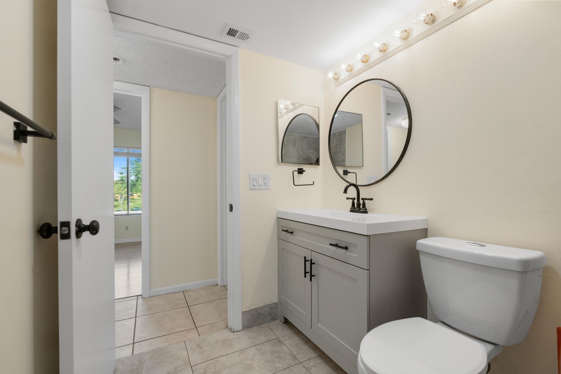 706 Sunny Pine Way, Unit E2, Greenacres, FL 33415 Photo