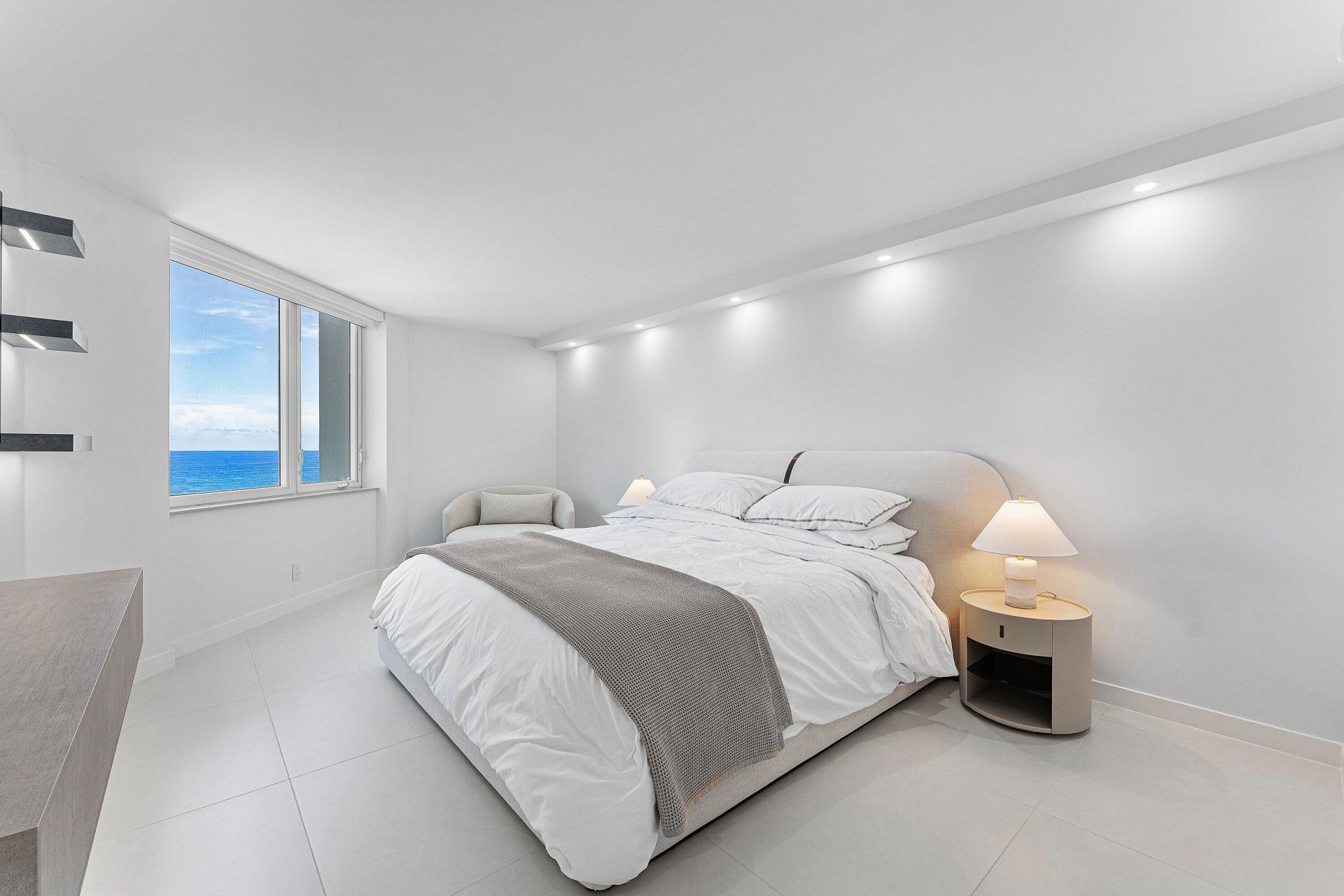 550 S Ocean Boulevard S, Unit 906, Boca Raton, FL 33432 Photo