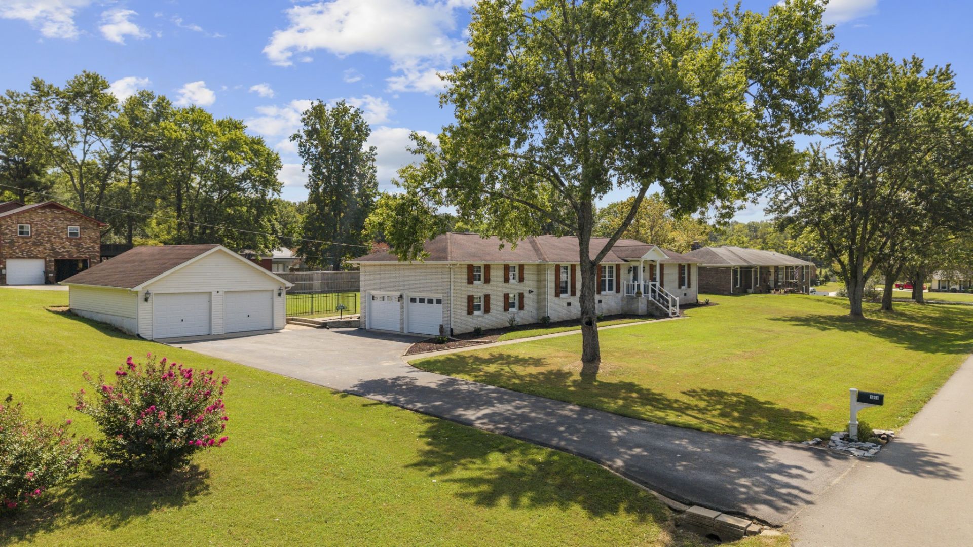 1503 Hillview Dr, Mount Juliet, TN 37122 Main Photo