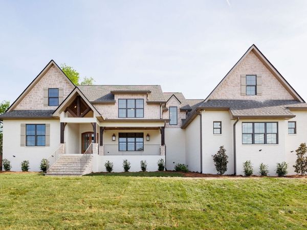 7556 Cairo Bend , Lebanon, TN 37087