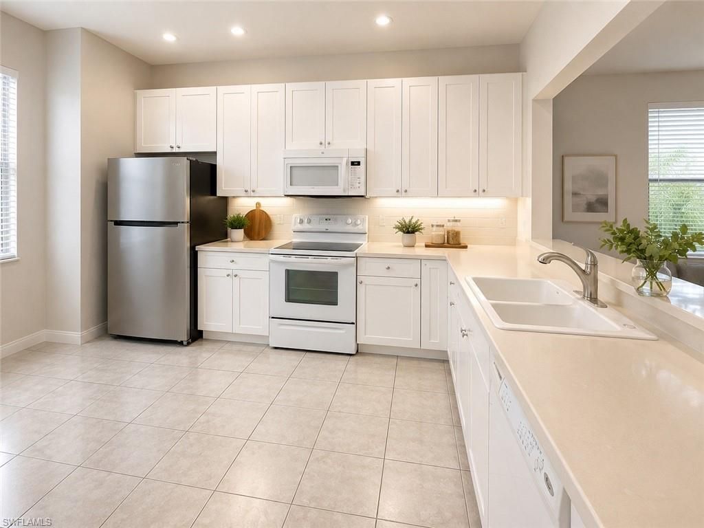 11330 Lakeland Cir , Fort Myers, FL 33913 Photo
