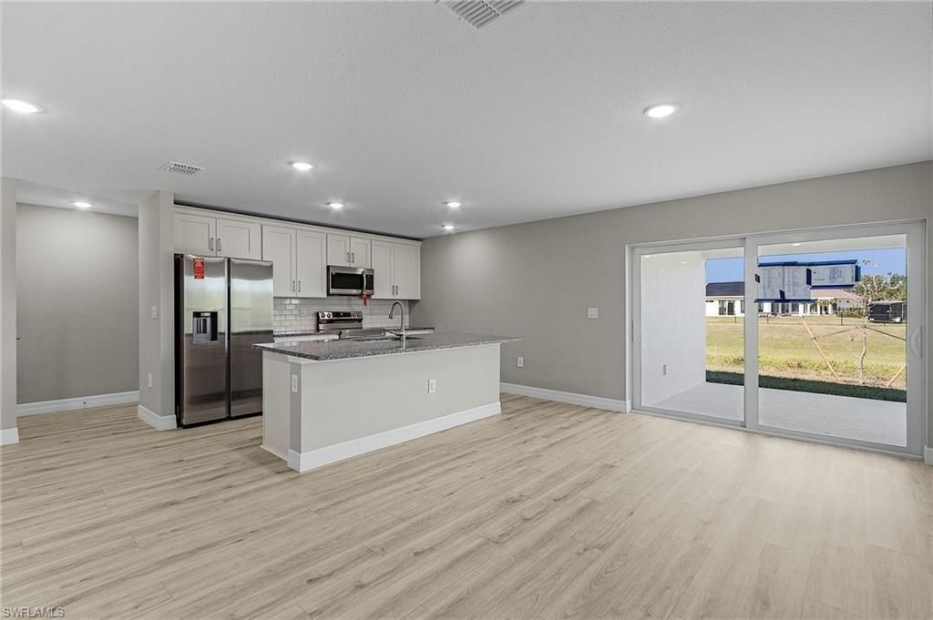545 Oakshire Ln , Lehigh Acres, FL 33972 Photo
