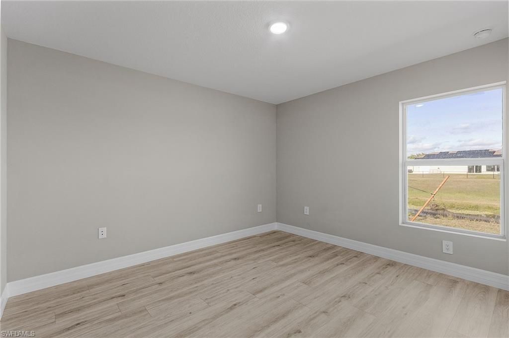 545 Oakshire Ln , Lehigh Acres, FL 33972 Photo