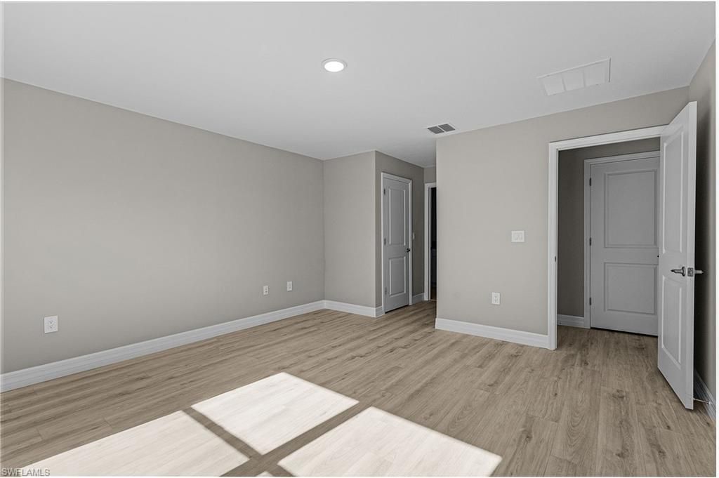 545 Oakshire Ln , Lehigh Acres, FL 33972 Photo