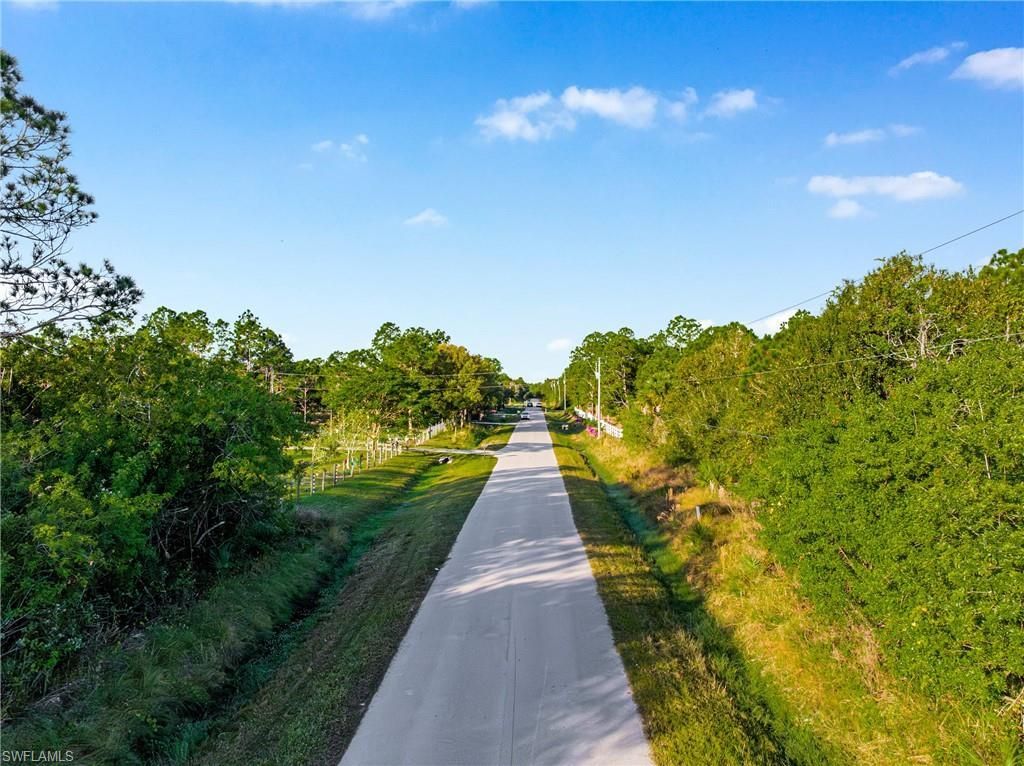 68th Ave Ne, Naples, FL 34120 Photo