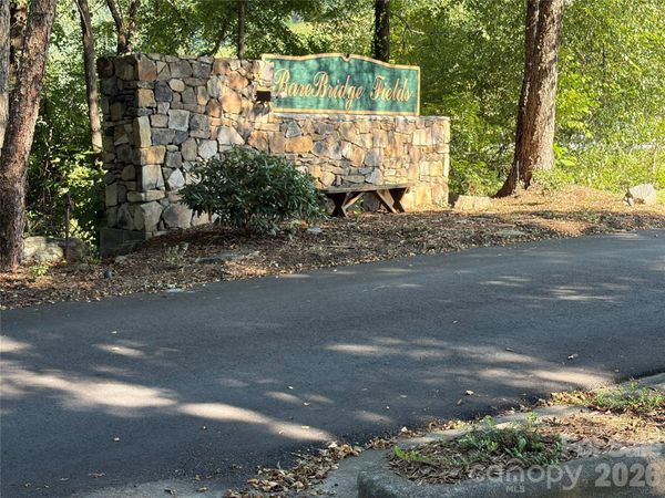 51 Barebridge Fields Road, Burnsville, NC 00000
