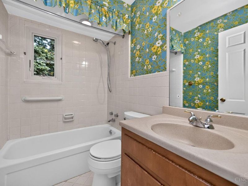 6402 Westover Circle, Sycamore Township, OH 45236 Photo 38