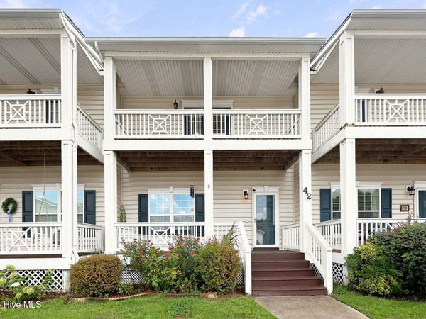 42 Ketch Drive, Swansboro, NC 28584