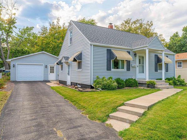 416 N GARDEN Street, Mt Pulaski, IL 62548